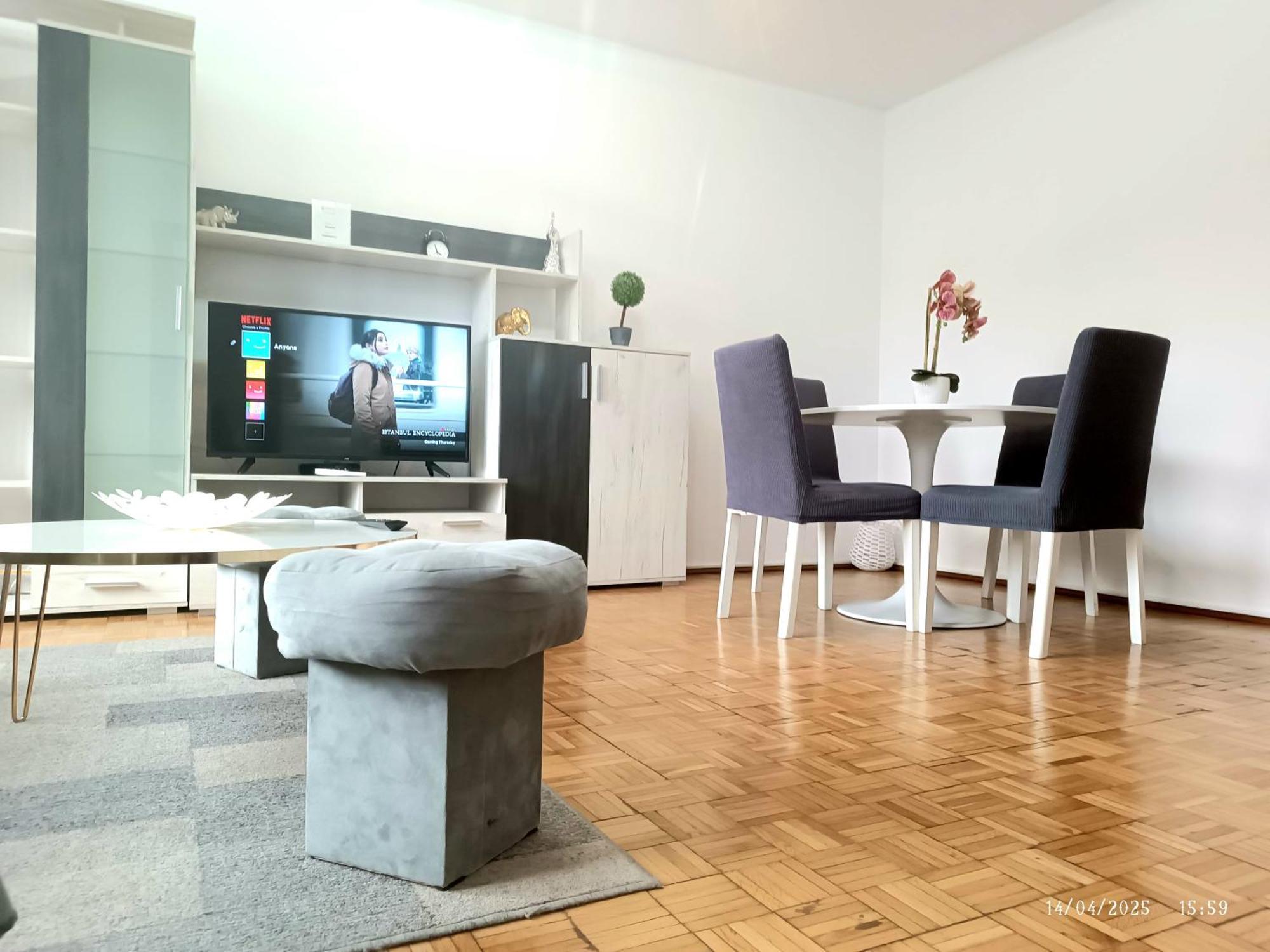 Chic Comfort 1Bdr With Landmark View - Concerthall Bükreş Dış mekan fotoğraf