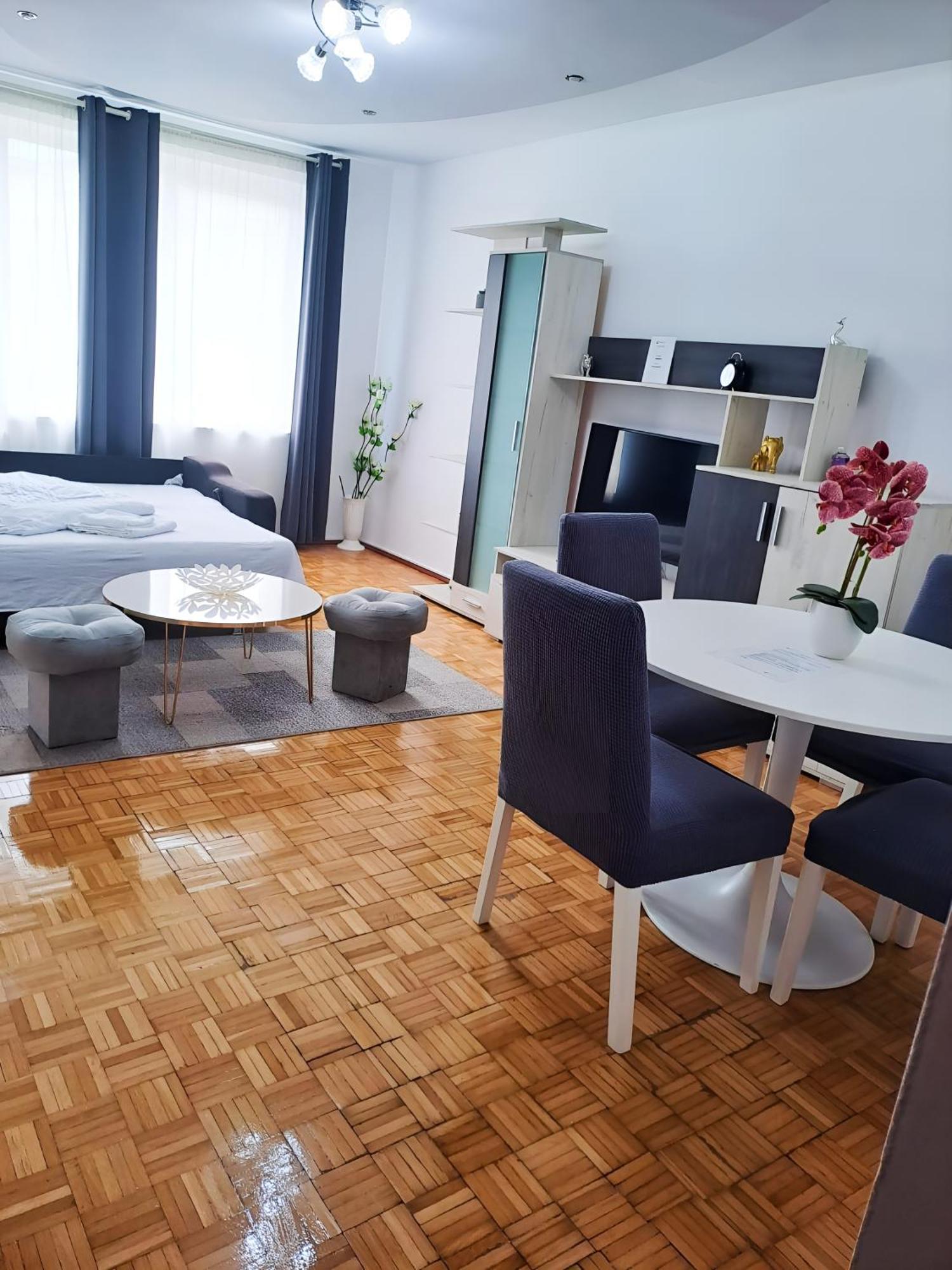 Chic Comfort 1Bdr With Landmark View - Concerthall Bükreş Dış mekan fotoğraf